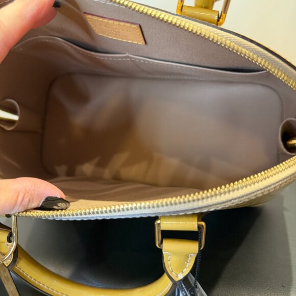 LOUIS VUITTON Monogram Vernis Alma Hand Bag Golden COA incl. - Picture 14 of 16